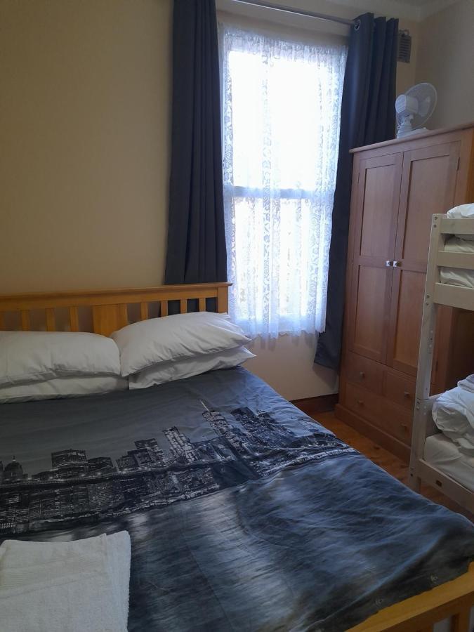 Bubblesbnb- 4 Bedroom House Londyn Zewnętrze zdjęcie